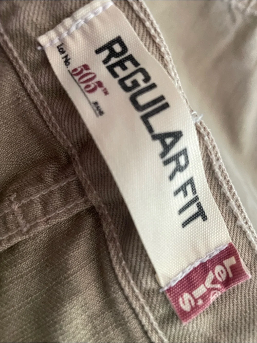 Levi's Light Beige Relaxed Jeans